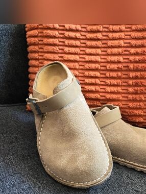 Women's BIRKENSTOCK Lutry Clogs - 39